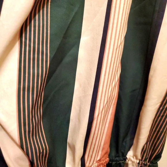 3 for $10, Shein Romper - Picture 2 of 6